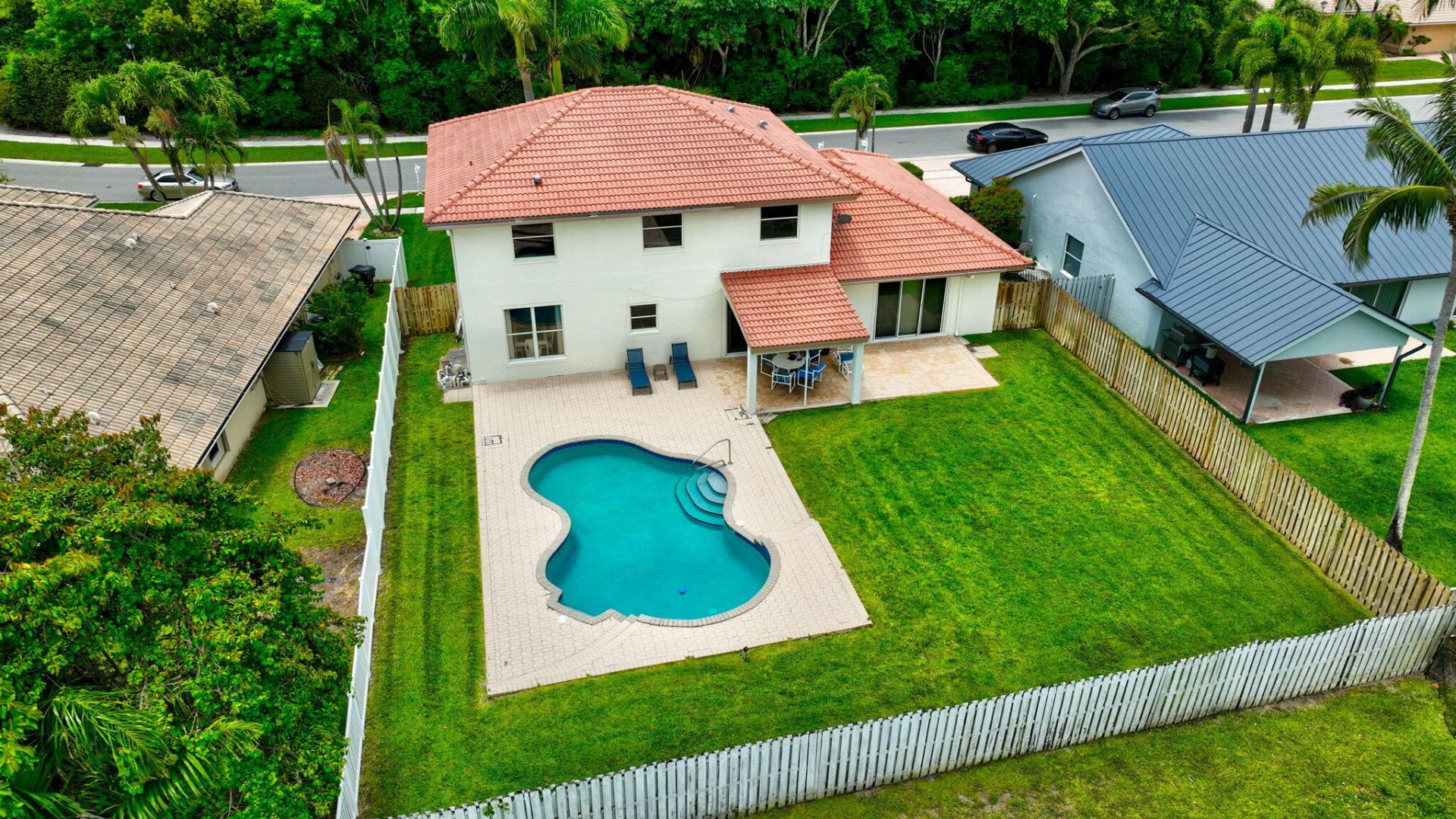 6305 Blue Bay Circle, Lake Worth, FL 33467 Photo