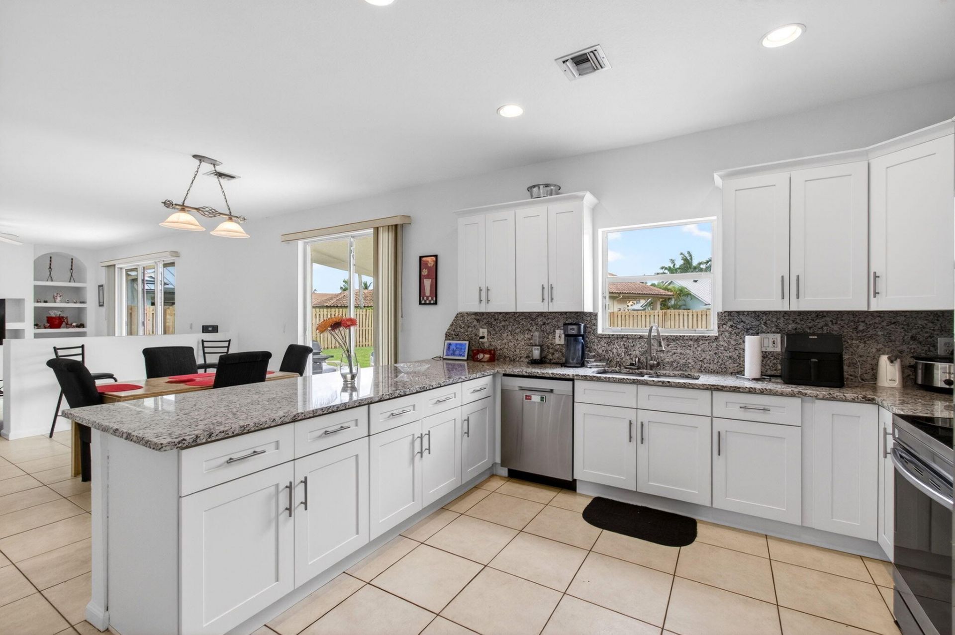 6305 Blue Bay Circle, Lake Worth, FL 33467 Photo