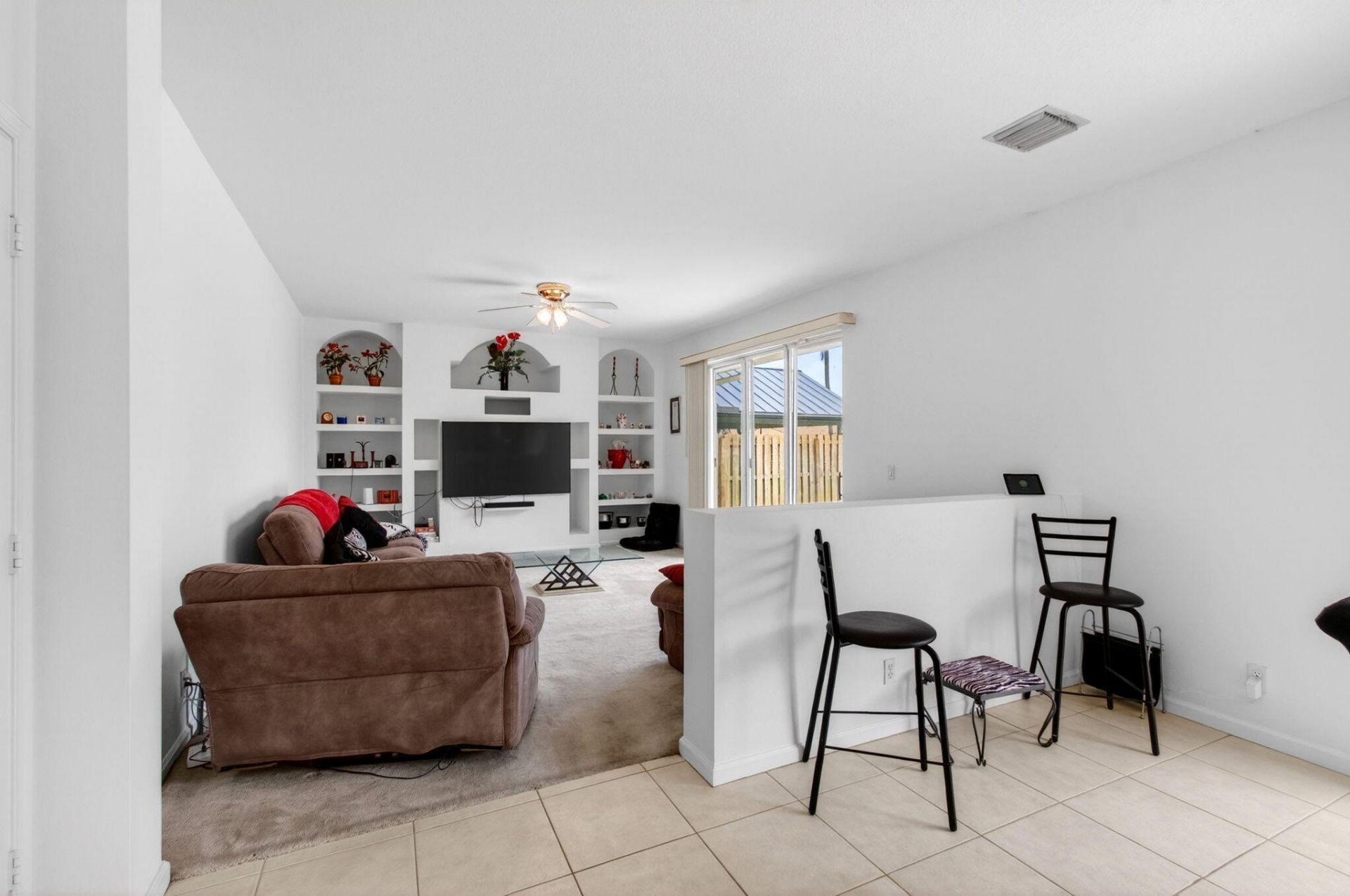 6305 Blue Bay Circle, Lake Worth, FL 33467 Photo