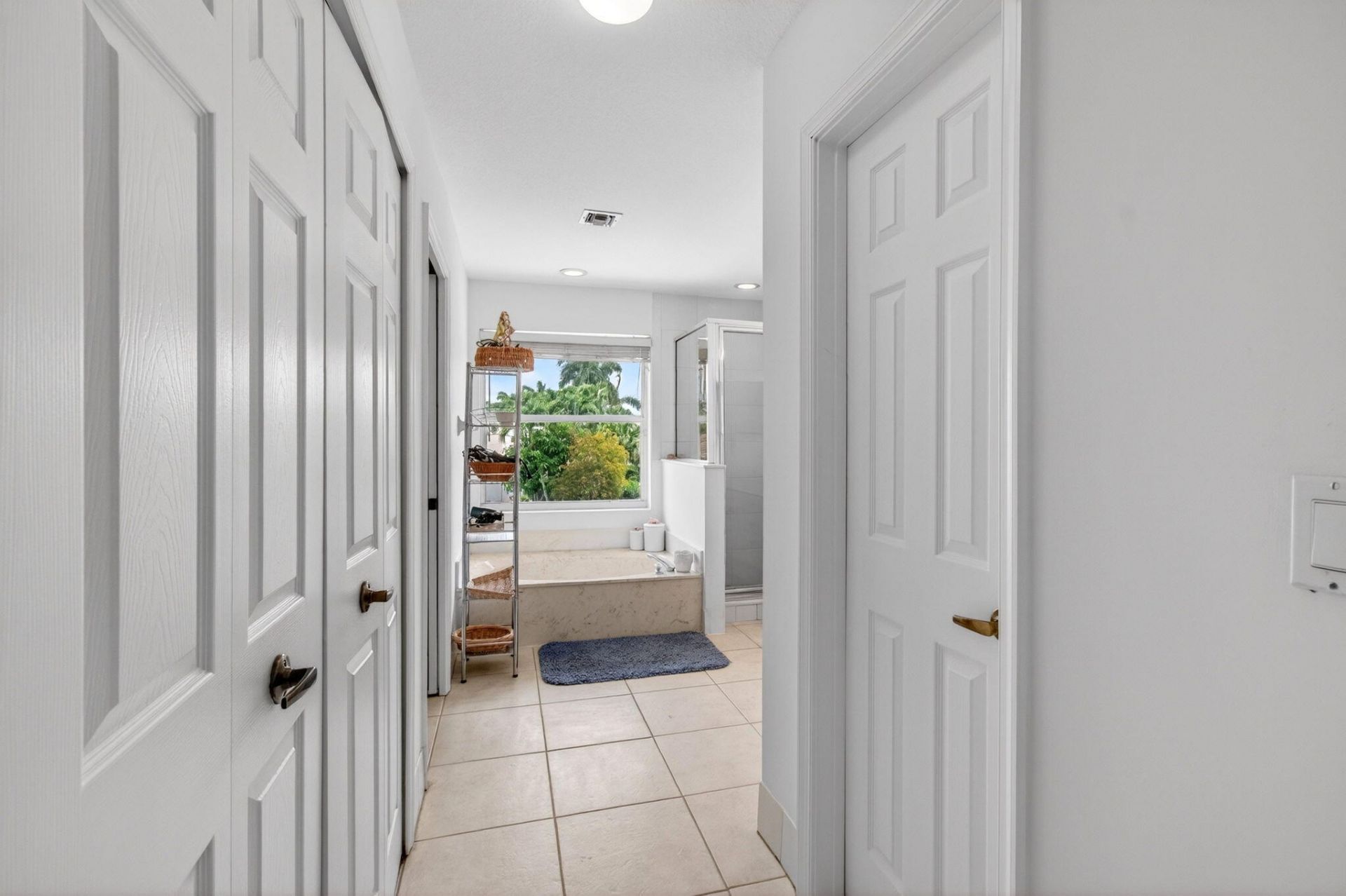 6305 Blue Bay Circle, Lake Worth, FL 33467 Photo