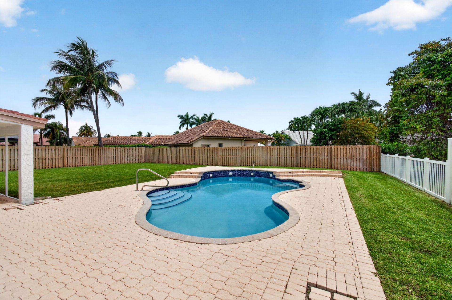 6305 Blue Bay Circle, Lake Worth, FL 33467 Photo