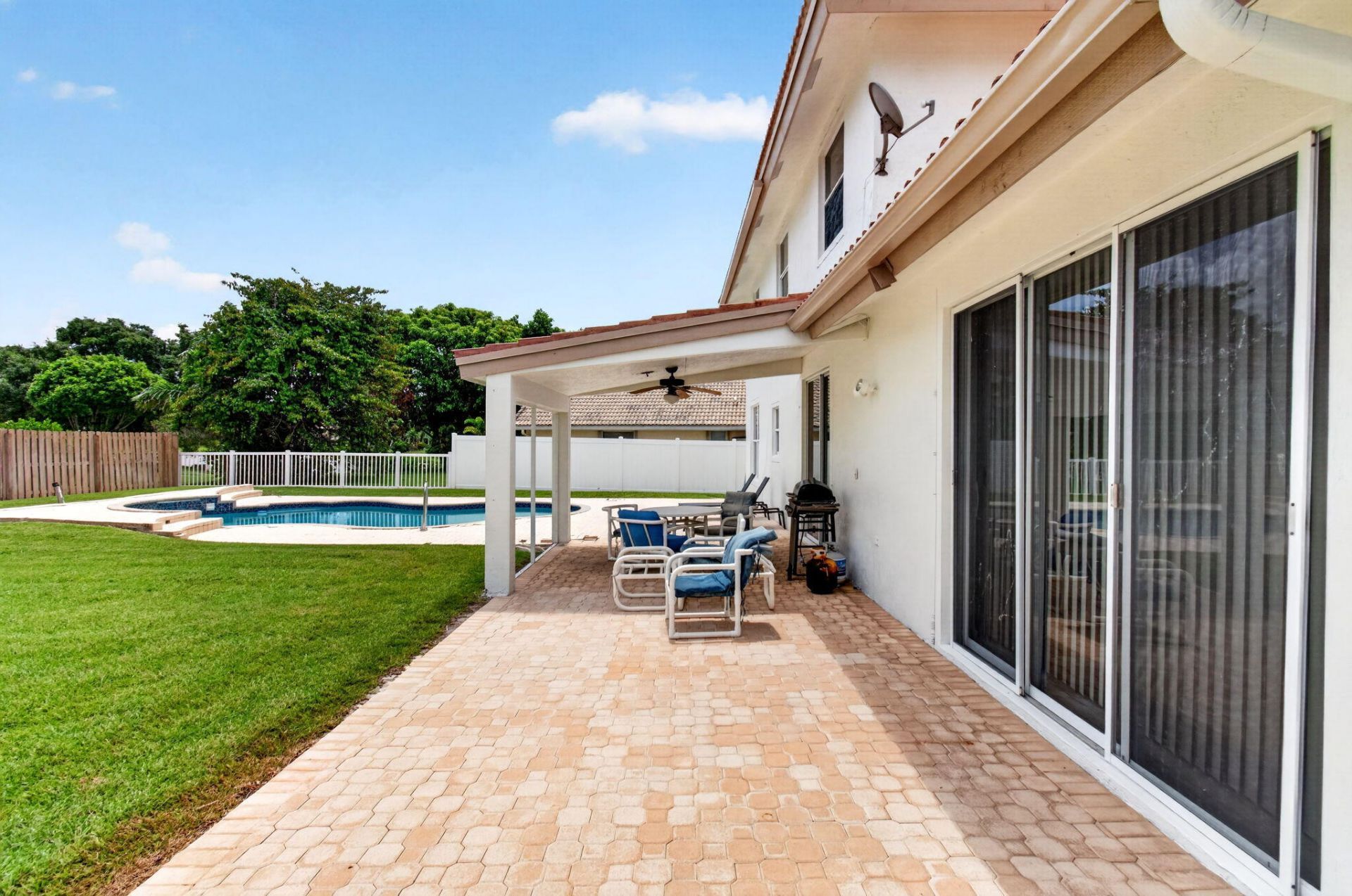 6305 Blue Bay Circle, Lake Worth, FL 33467 Photo