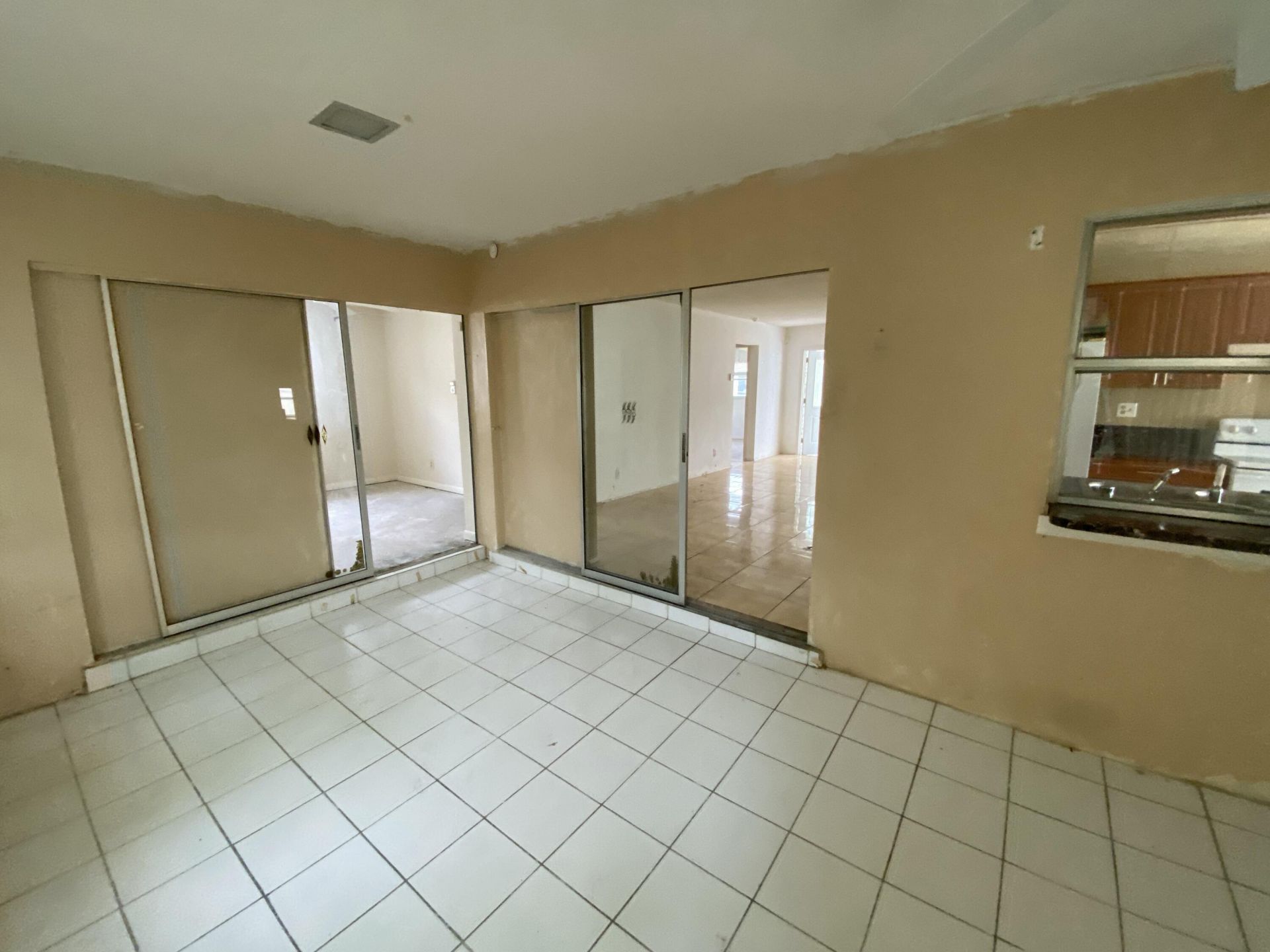 5139 NW 43rd Court, Lauderdale Lakes, FL 33319 Photo