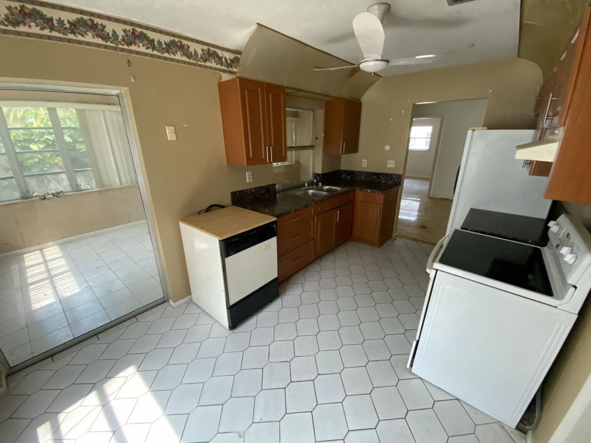 5139 NW 43rd Court, Lauderdale Lakes, FL 33319 Photo