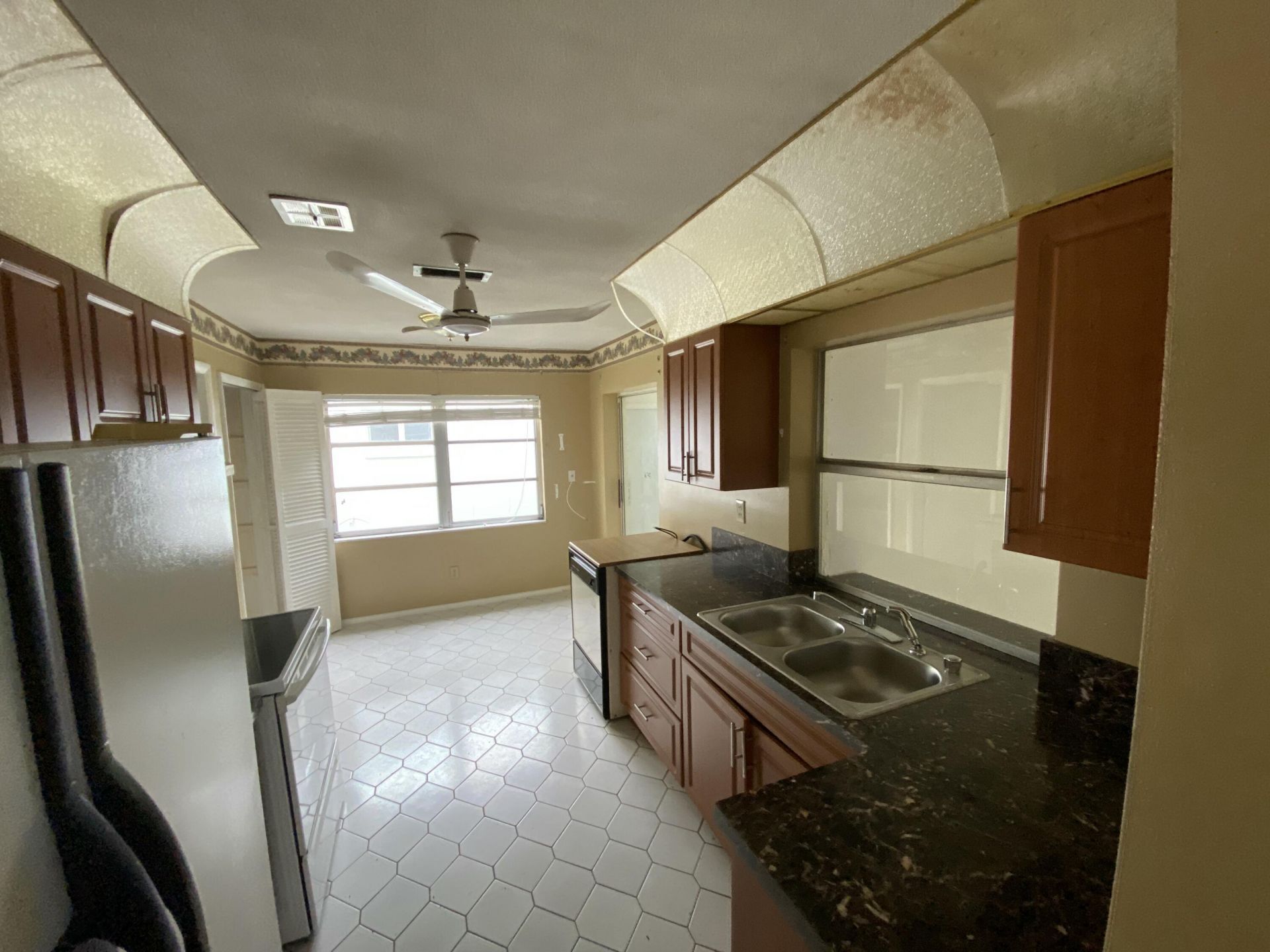 5139 NW 43rd Court, Lauderdale Lakes, FL 33319 Photo