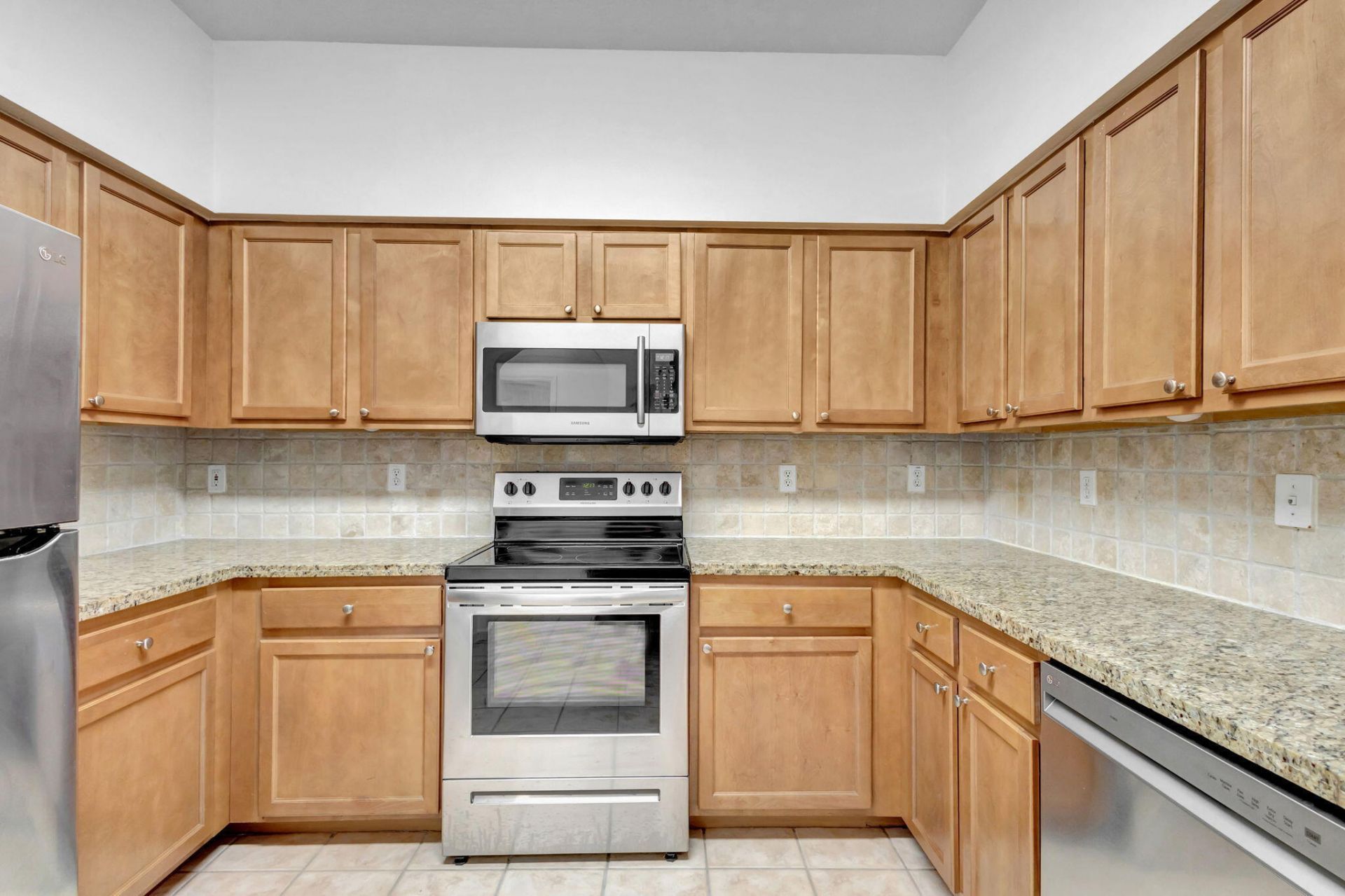 826 Dakota Drive, Unit 102, Jupiter, FL 33458 Photo