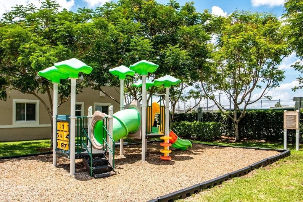 826 Dakota Drive, Unit 102, Jupiter, FL 33458 Photo