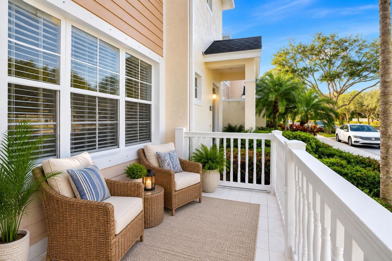 826 Dakota Drive, Unit 102, Jupiter, FL 33458 Photo