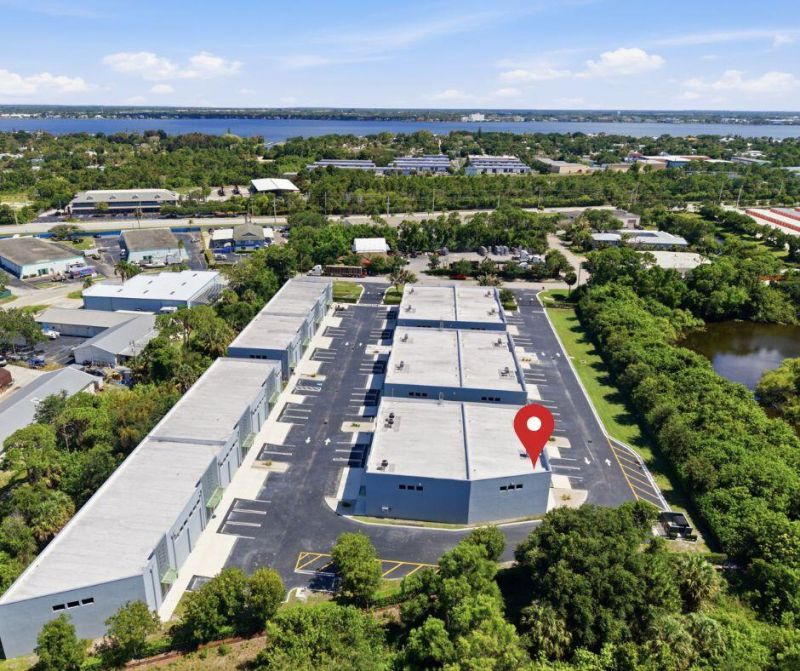 861 NE Industrial Blvd Boulevard, Unit 18, Jensen Beach, FL 34958 Photo