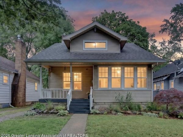 906 Cleo Street, Lansing, MI 48915