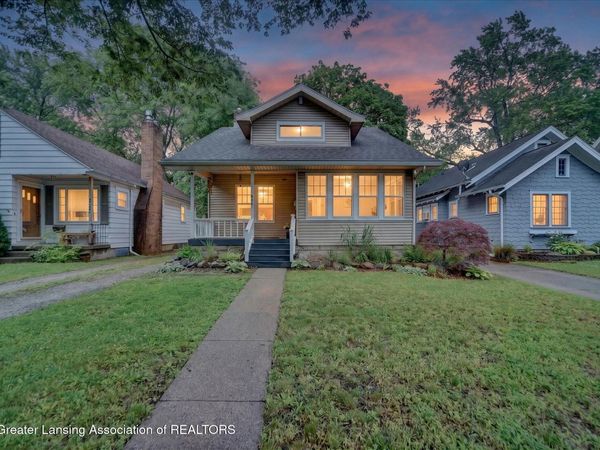 906 Cleo Street, Lansing, MI 48915