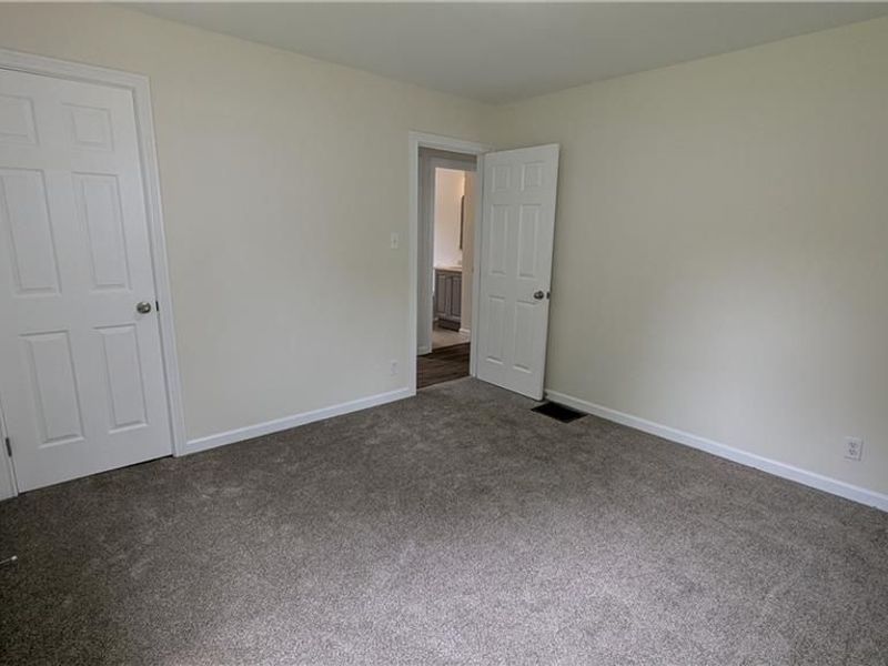 2846 Research Boulevard, Kettering, OH 45420 Photo 16