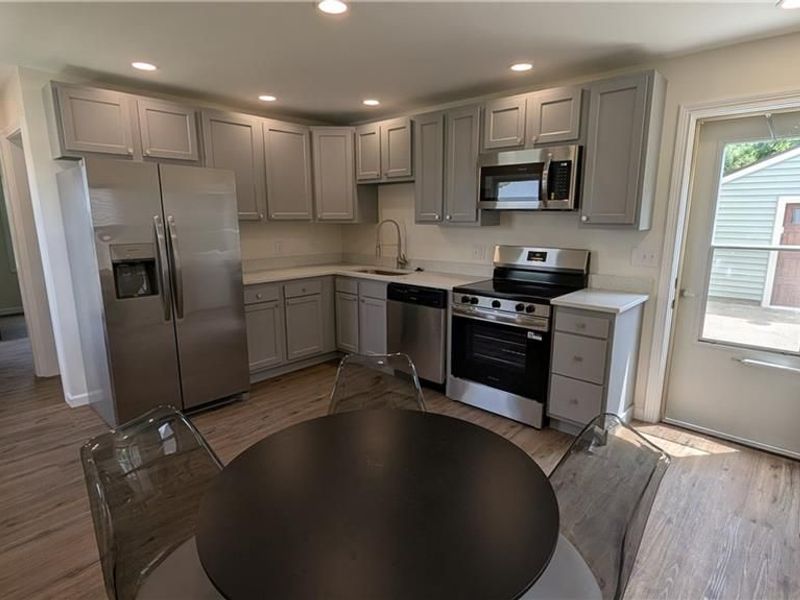 2846 Research Boulevard, Kettering, OH 45420 Photo 19