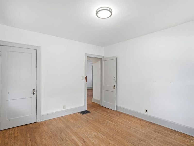 6644 Murray Avenue, Cincinnati, OH 45227 Photo 15