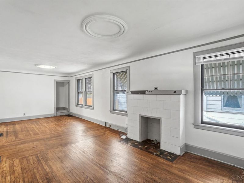 6644 Murray Avenue, Cincinnati, OH 45227 Photo 6