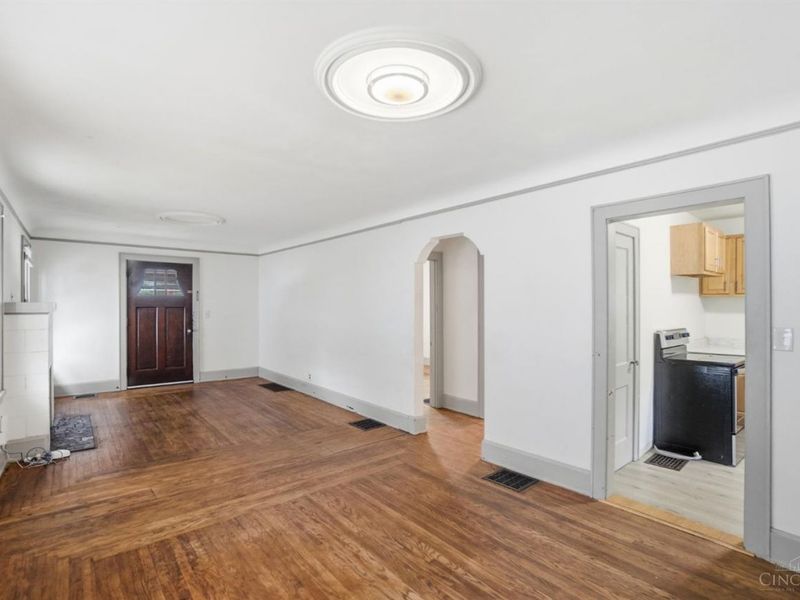 6644 Murray Avenue, Cincinnati, OH 45227 Photo 8