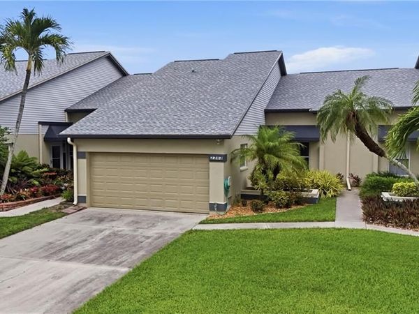 2203 McGregor Park CIR, Unit 2203, FORT MYERS, FL 33908