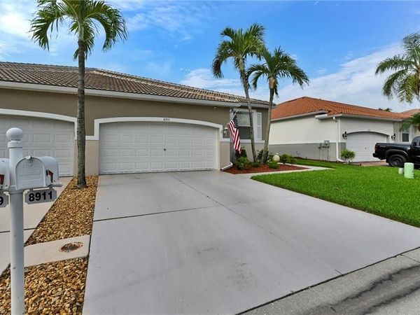 8911 Cranes Nest CT , FORT MYERS, FL 33908