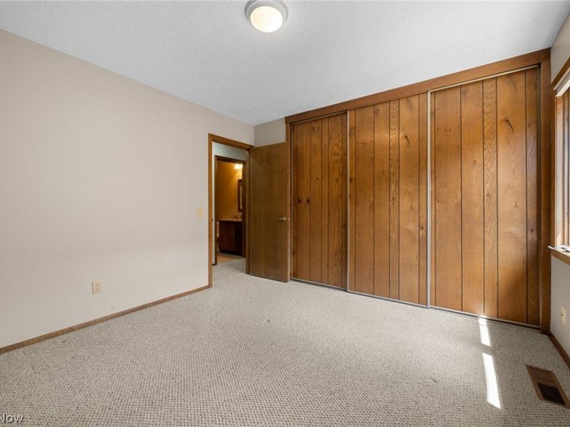 21454 Oak Bark Trail , Strongsville, OH 44149 Photo 32