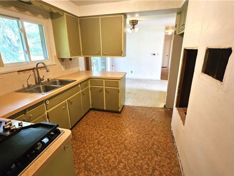 11830 Dunham Road , Sagamore Hills, OH 44067 Photo 7