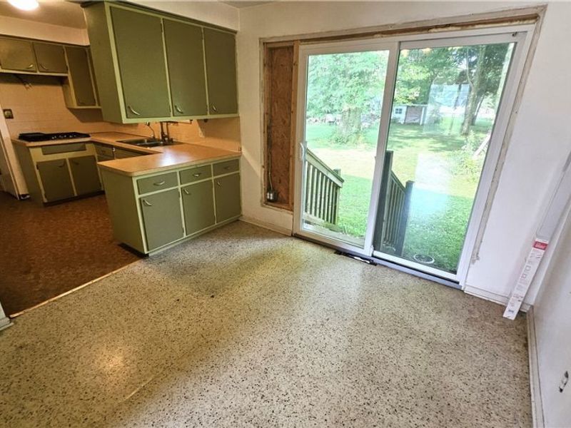 11830 Dunham Road , Sagamore Hills, OH 44067 Photo 9