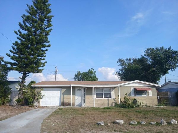 1552 ALERT STREET , HOLIDAY, FL 34690