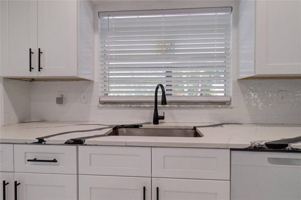 215 Tarpon Way, Punta Gorda, FL 33950 Photo