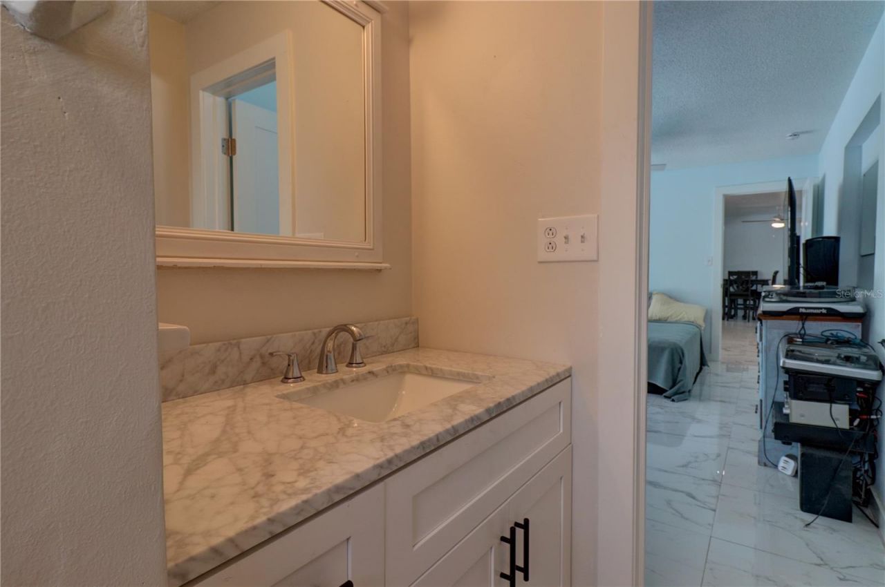 215 Tarpon Way, Punta Gorda, FL 33950 Photo