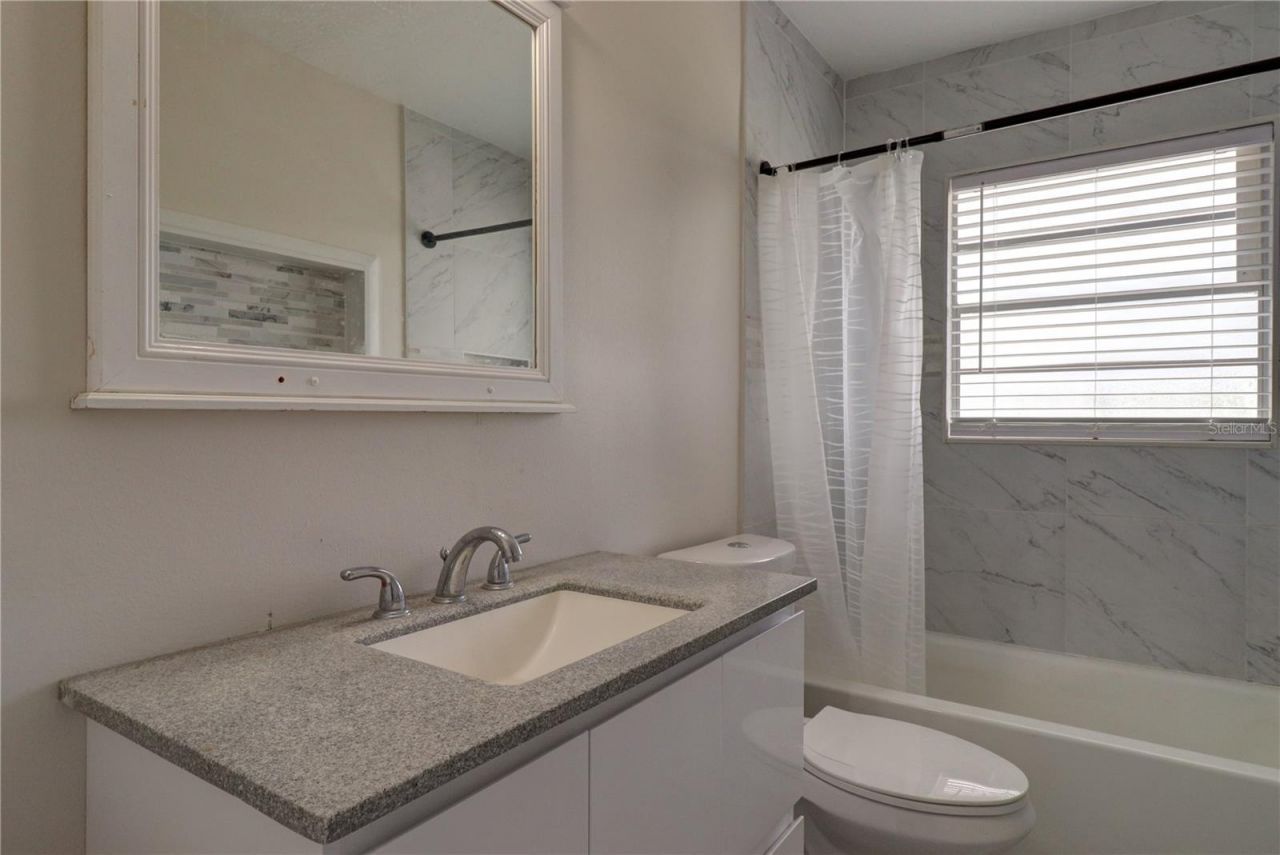 215 Tarpon Way, Punta Gorda, FL 33950 Photo