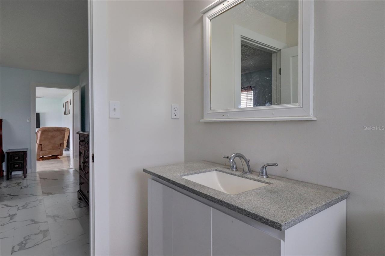 215 Tarpon Way, Punta Gorda, FL 33950 Photo