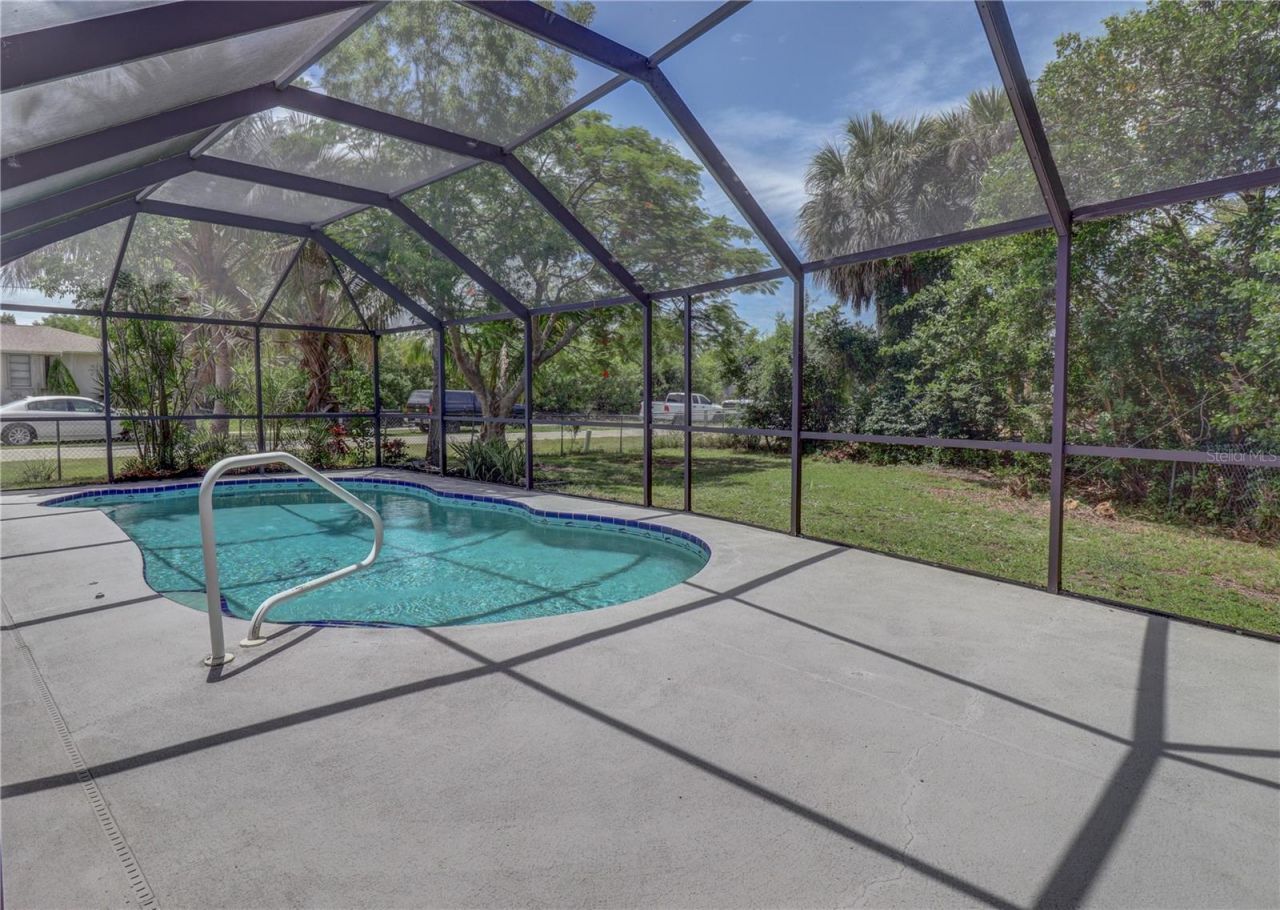215 Tarpon Way, Punta Gorda, FL 33950 Photo