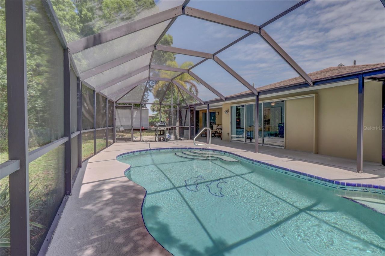 215 Tarpon Way, Punta Gorda, FL 33950 Photo