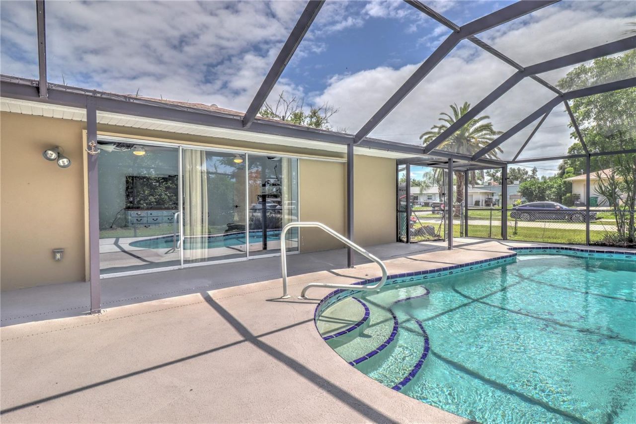 215 Tarpon Way, Punta Gorda, FL 33950 Photo