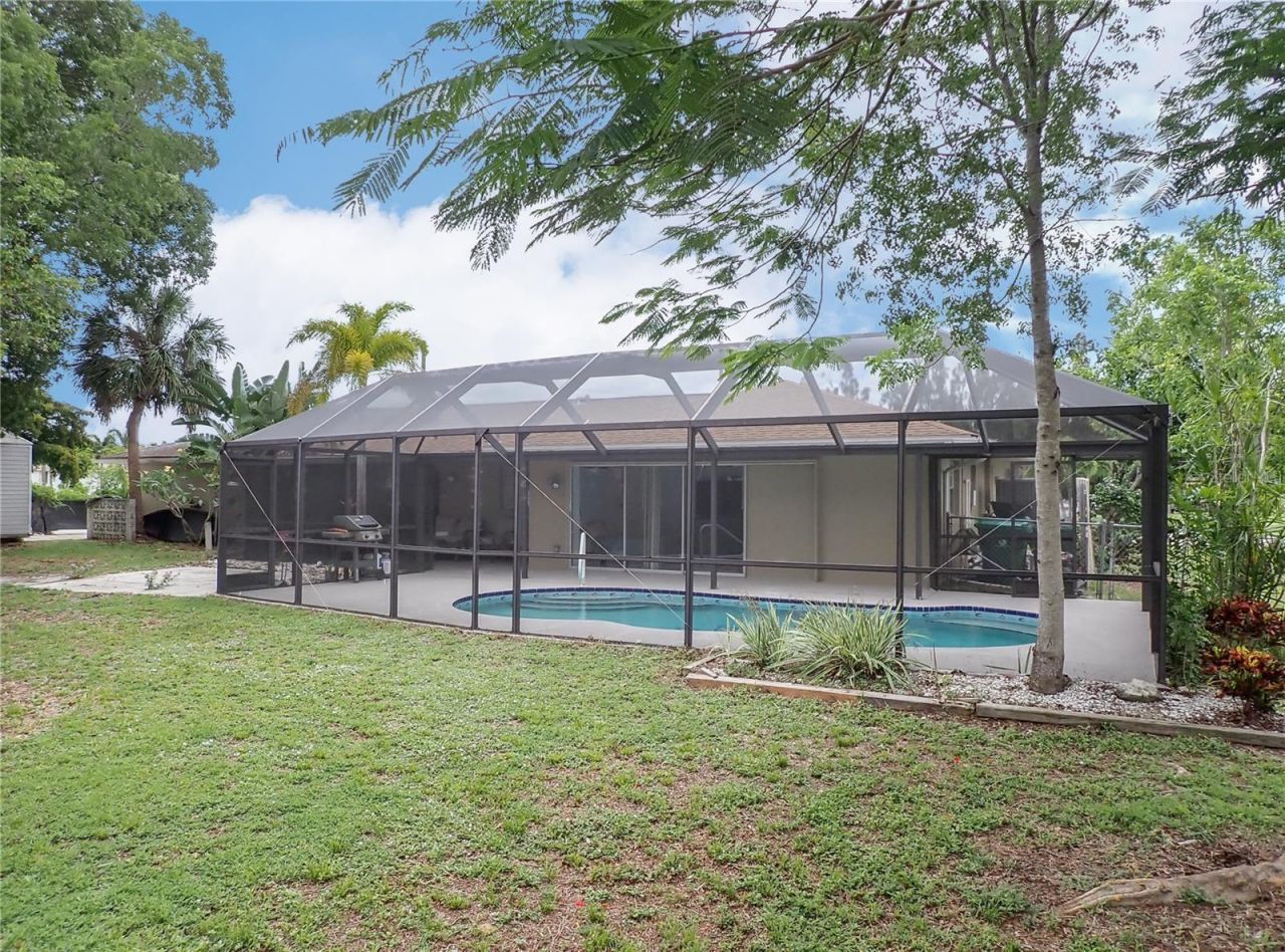 215 Tarpon Way, Punta Gorda, FL 33950 Photo