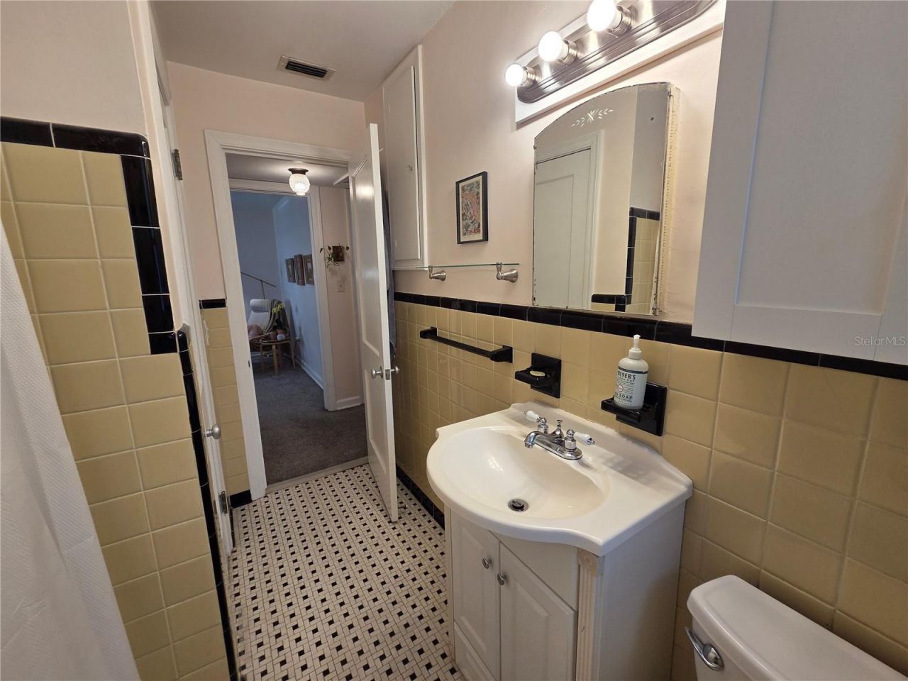 725 NW 33rd Avenue , Gainesville, FL 32609 Photo