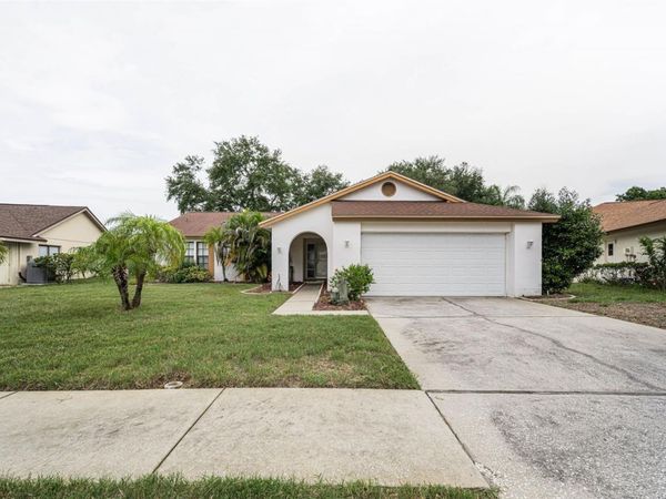 3114 SUMMERVALE DRIVE , HOLIDAY, FL 34691