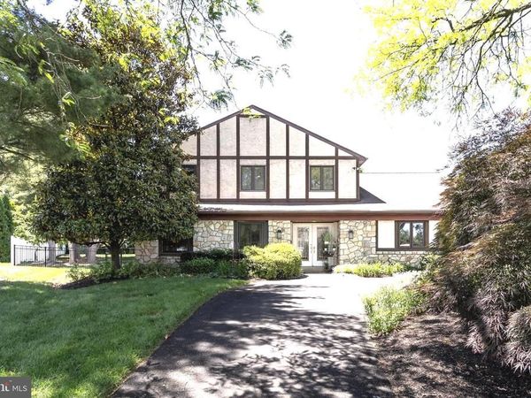 36 SUMMER PLACE, HUNTINGDON VALLEY, PA 19006