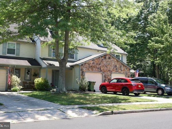 134 LAMPLIGHTER COURT, MARLTON, NJ 08053