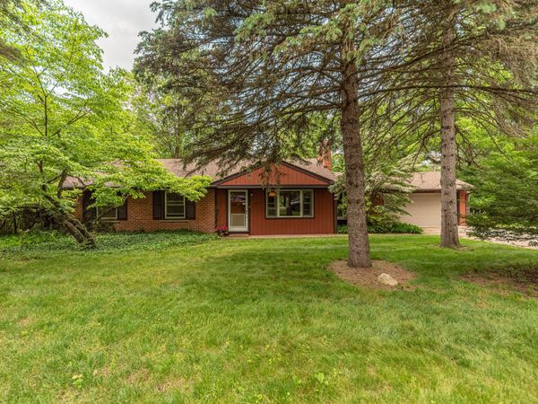 1877 Arlington Boulevard, Ann Arbor, MI 48104