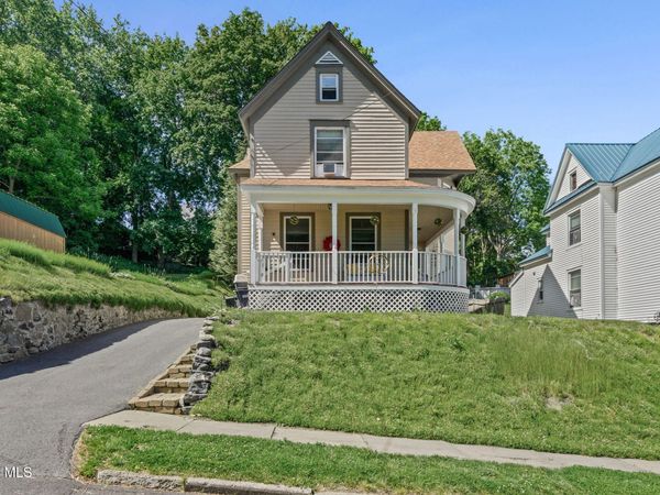 32 5th Street, Gloversville, NY 12078