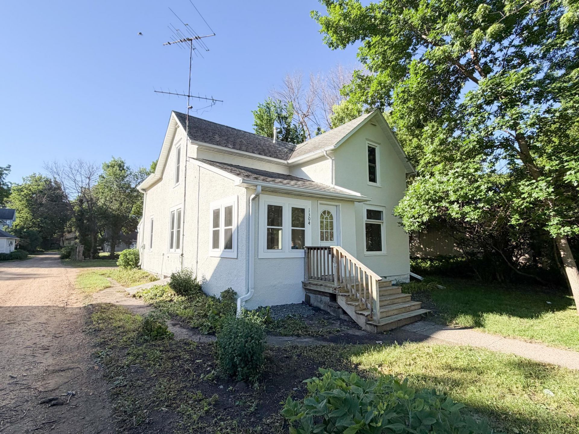 1304 3rd Avenue , Worthington, MN 56187