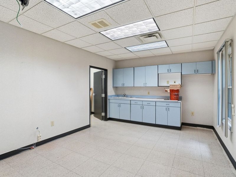 6235 Perimeter Drive, Unit Suite B, Dublin, OH 43017 Photo 16