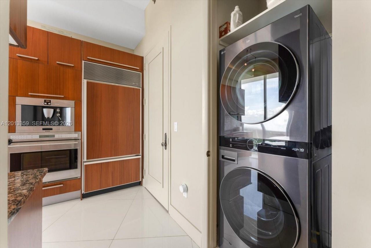 15811 Collins Ave , Unit 3605, Sunny Isles Beach, FL 33160 Photo