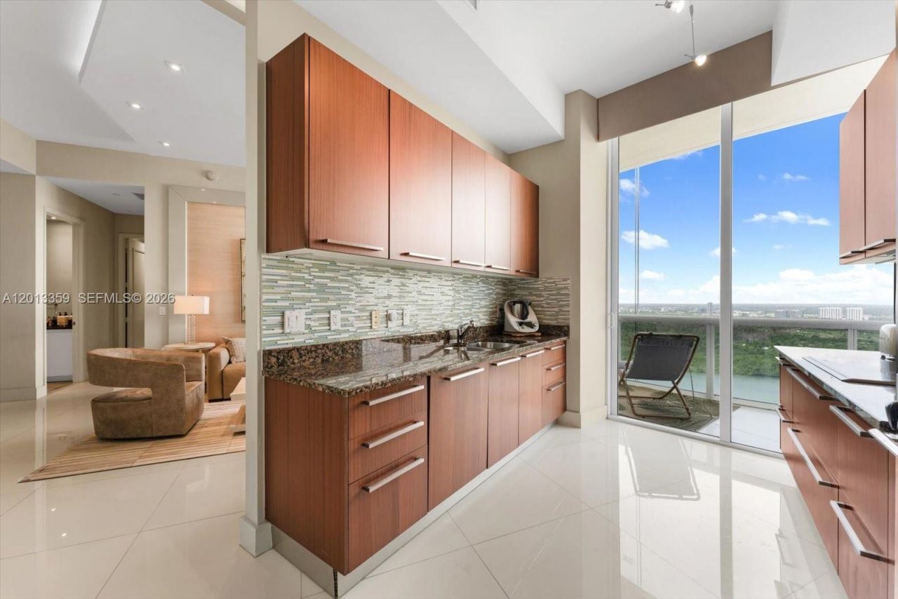 15811 Collins Ave , Unit 3605, Sunny Isles Beach, FL 33160 Photo