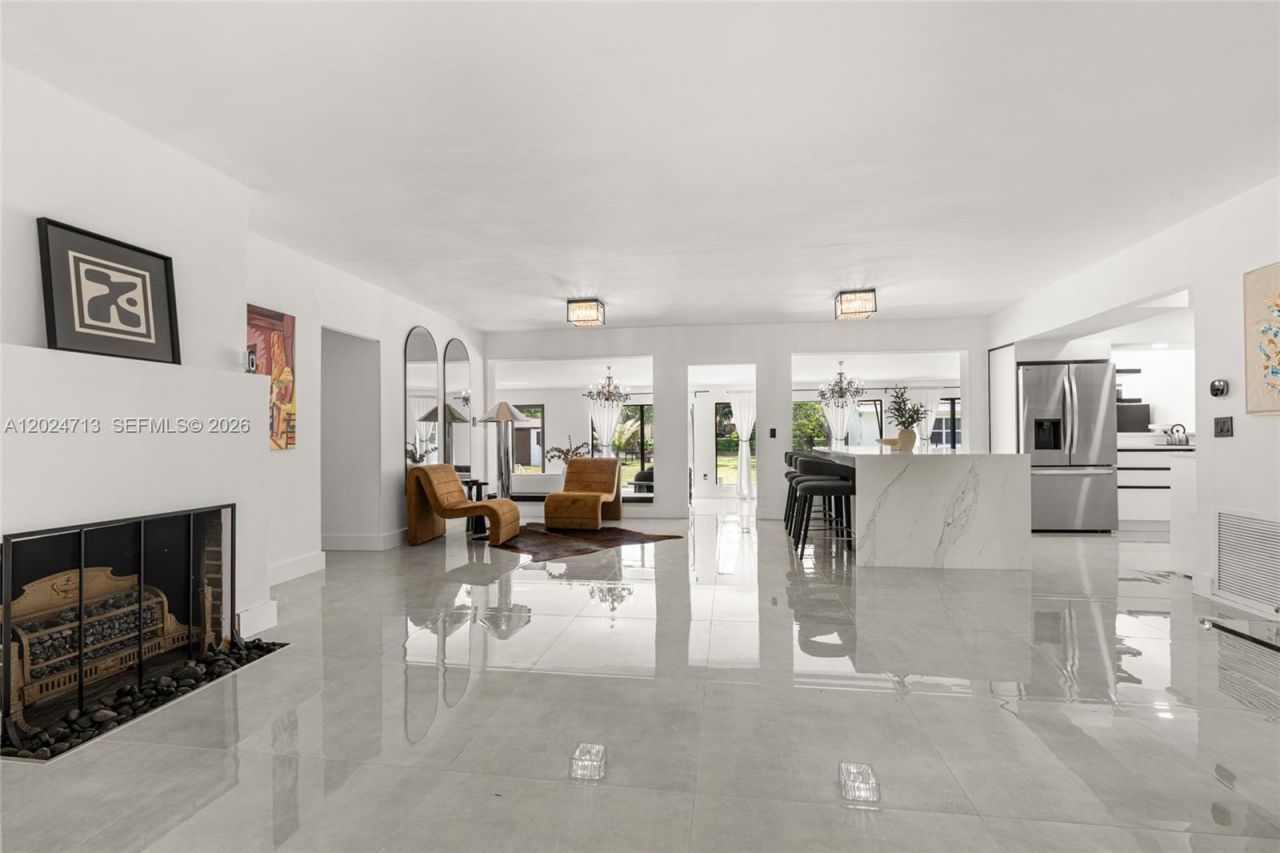 13010 Griffing Blvd, North Miami, FL 33161 Photo
