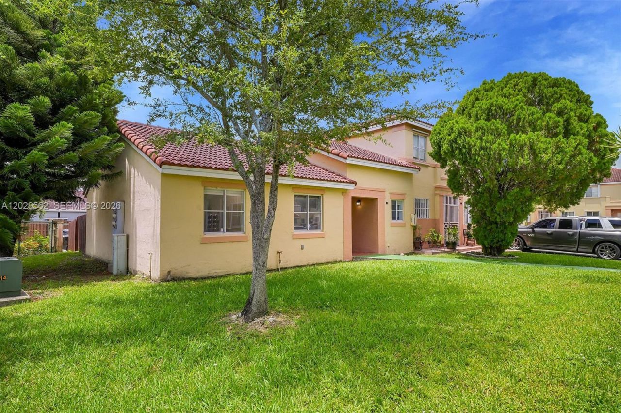 200 NW 114th Ave, Unit 22-101, Sweetwater, FL 33172 Photo