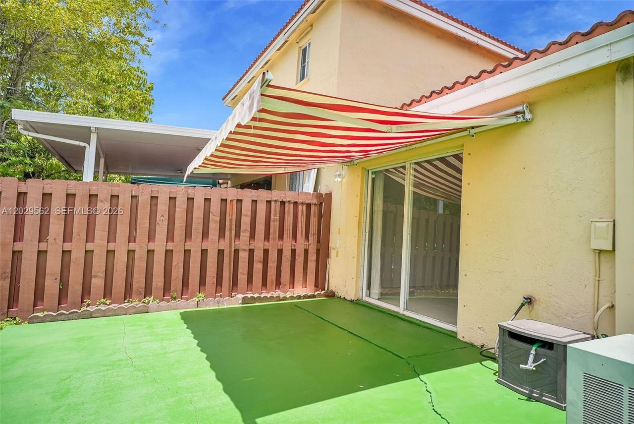 200 NW 114th Ave, Unit 22-101, Sweetwater, FL 33172 Photo