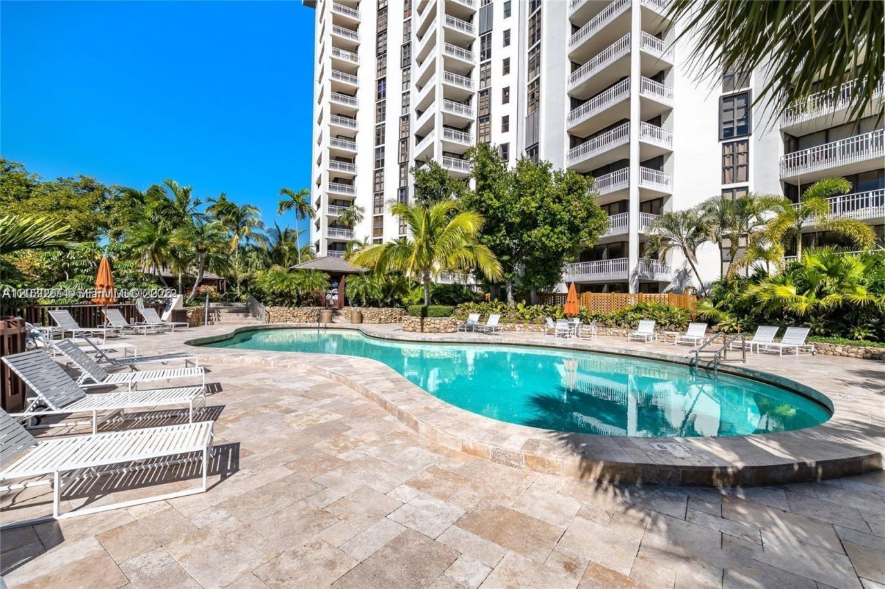 1000 Quayside Ter , Unit TS-10, Miami, FL 33138 Photo