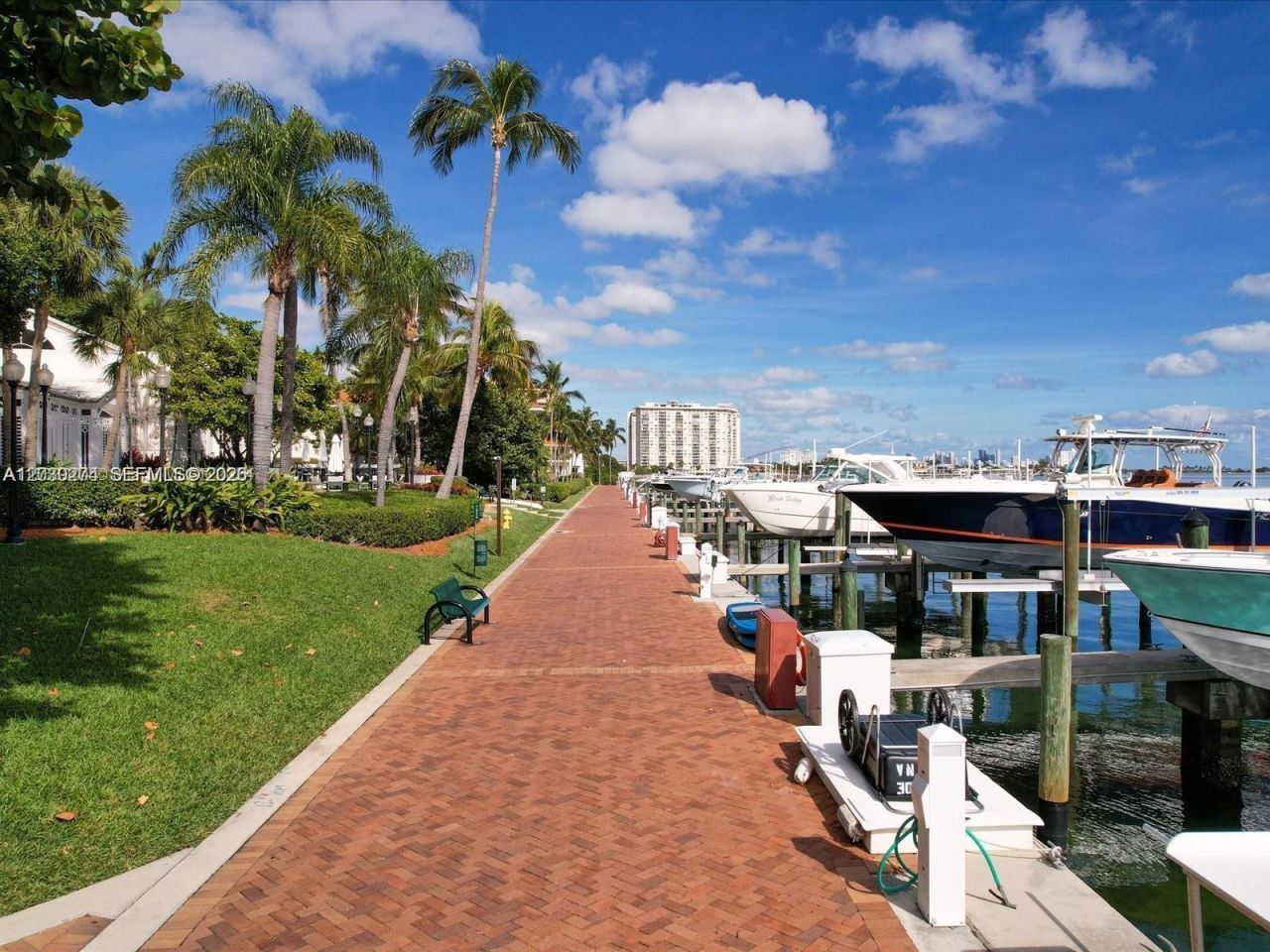 1000 Quayside Ter , Unit TS-10, Miami, FL 33138 Photo