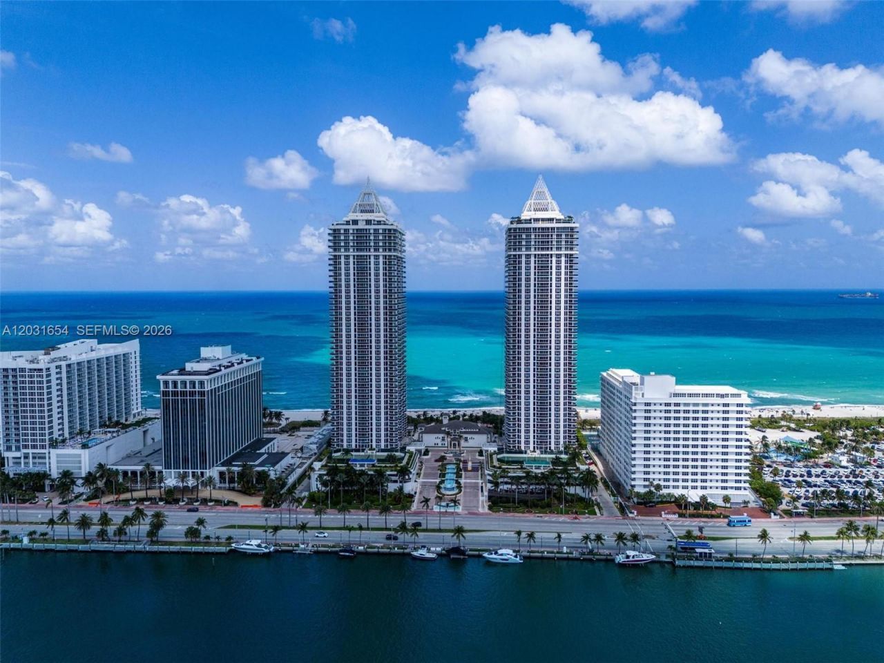 4779 Collins Ave , Unit 2305, Miami Beach, FL 33140 Photo